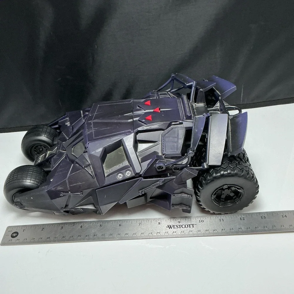 Mattel DC Comics Batman Begins Tumbler electronic vehicle Tested No Missiles